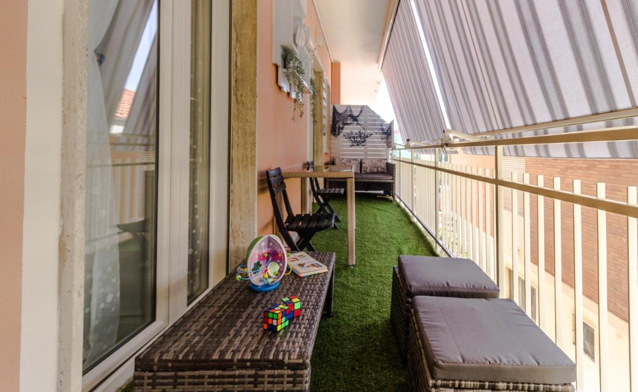Sovramare Apartment ฟรานคาวิลลา อัลมาเร ภายนอก รูปภาพ